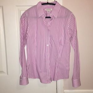 Tailored button up blouse.